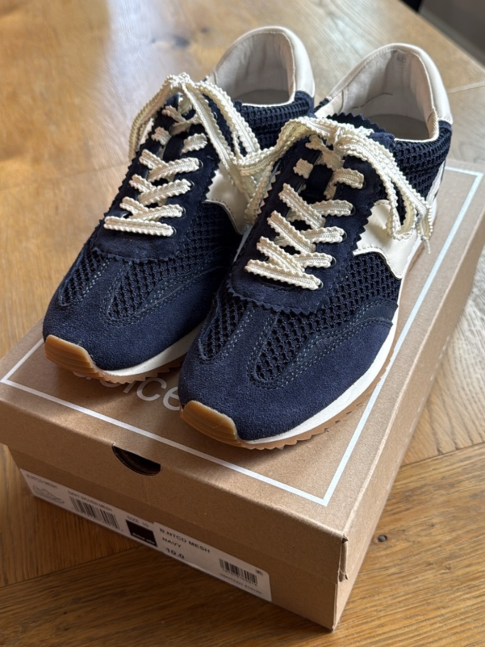Dolce Vita B.NTCD Mesh Sneakers in Navy Size 10